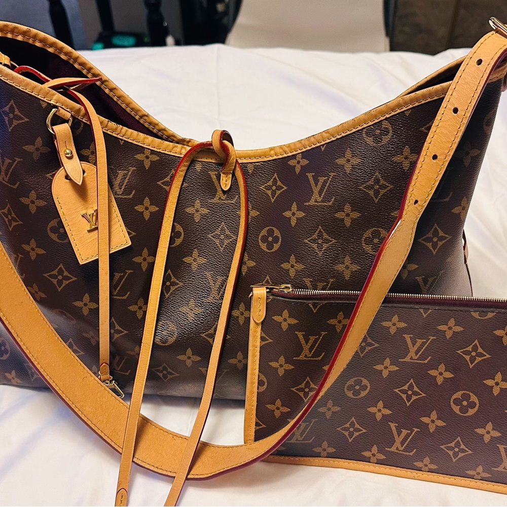 2022 LV Carry All MM Bag